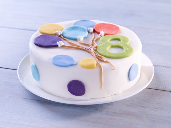 Kindergeburtstag-Kuchen Ballon, 16 cm Durchmesser, ca. 650 g für ca. 8 Personen geeignet
